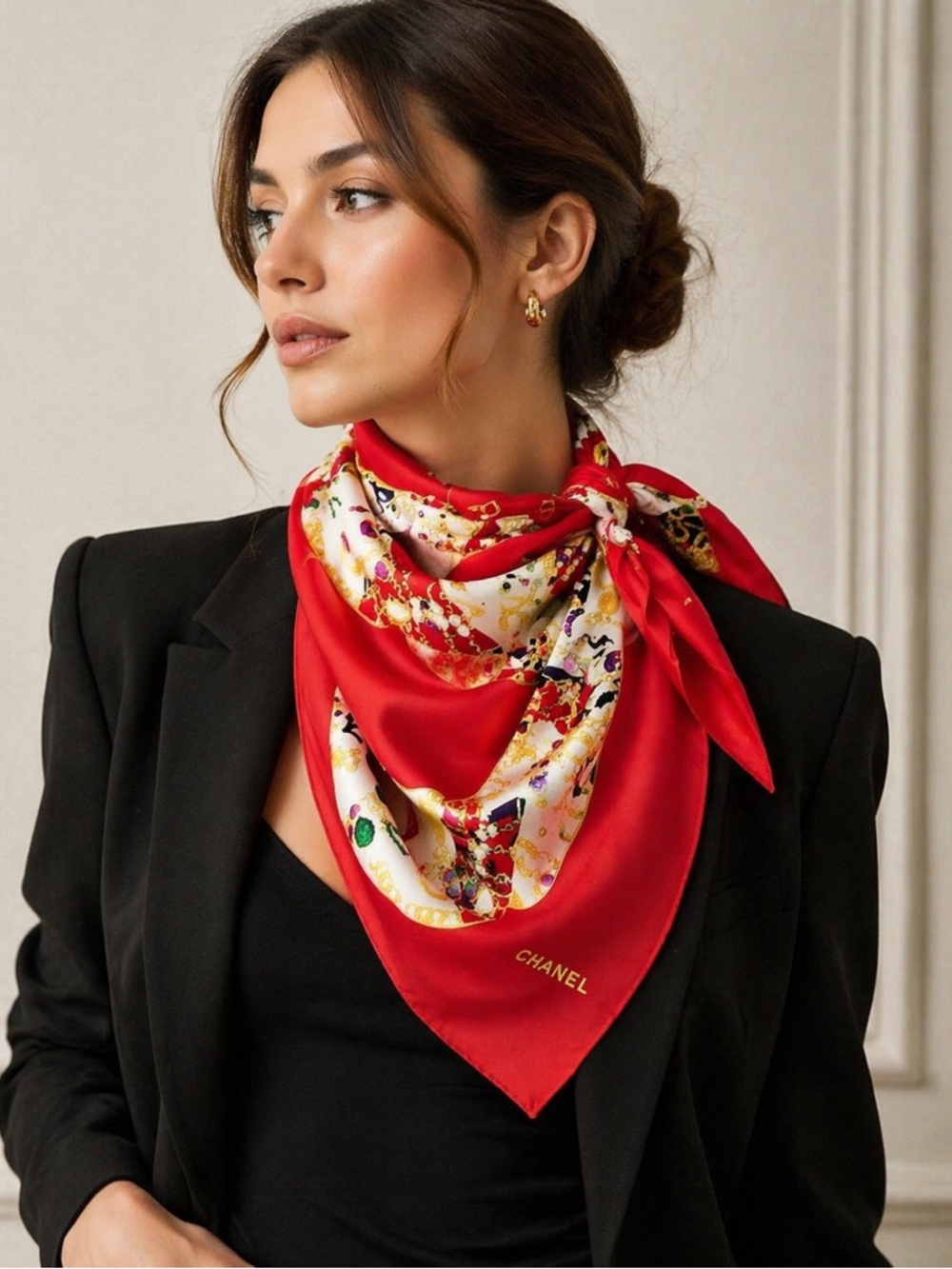 ✨🛍️ Chanel Red Multicolor CC Jewelry Pattern Silk Scarf - Picture 7 of 7
